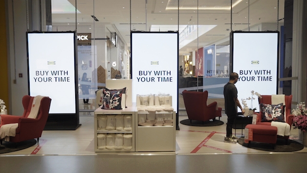 이케아 두바이의 'Buy with your time' 캠페인. ⓒIKEA Dubai